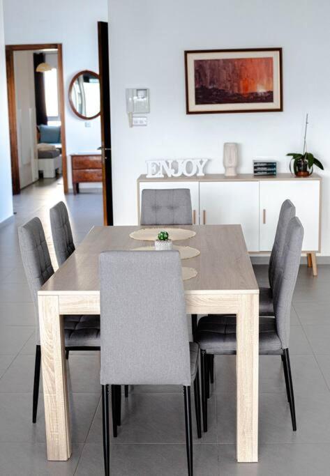 Saint Julian's Seafront Two Bedroom Apartment מראה חיצוני תמונה