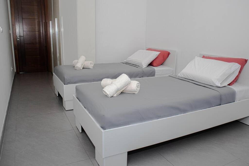 Saint Julian's Seafront Two Bedroom Apartment מראה חיצוני תמונה